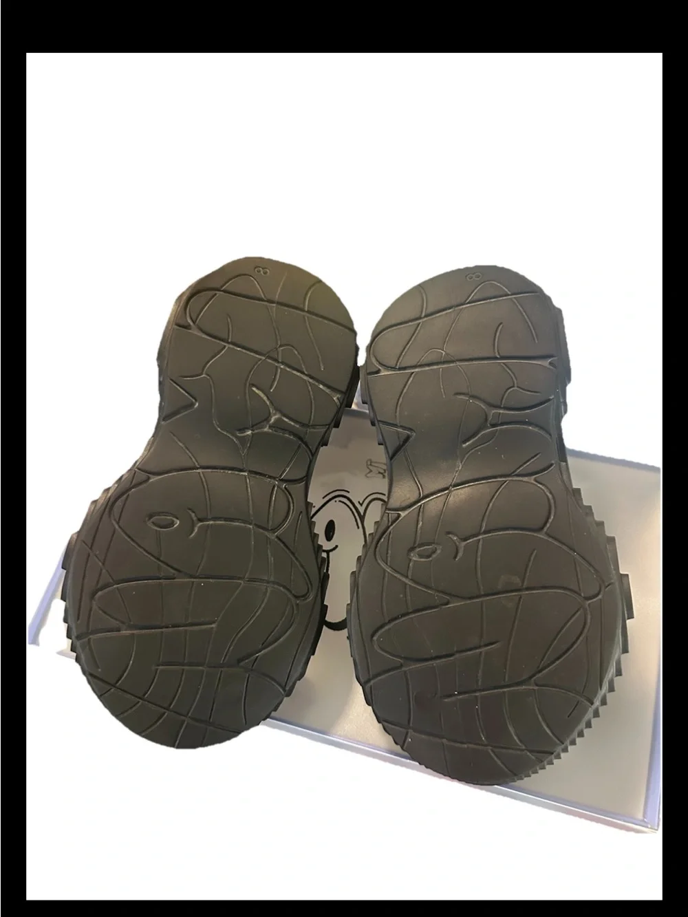 The Auracles x Chris Brown Nami Shoes Black Size 8M / 9.5/10W